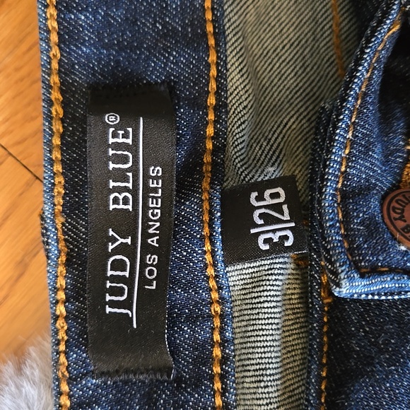 Judy Blue Slim Bootcut Jeans, Junior Women's Size 3/26, Great Condition - Picture 2 of 13